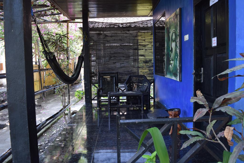 Gili Sands & Bar